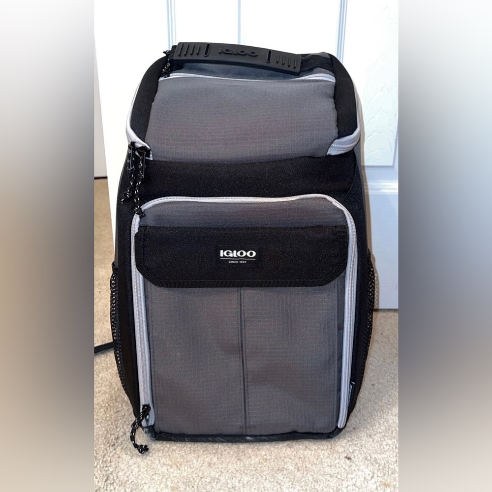 Igloo Maxcold 30 Can Cooler Backpack